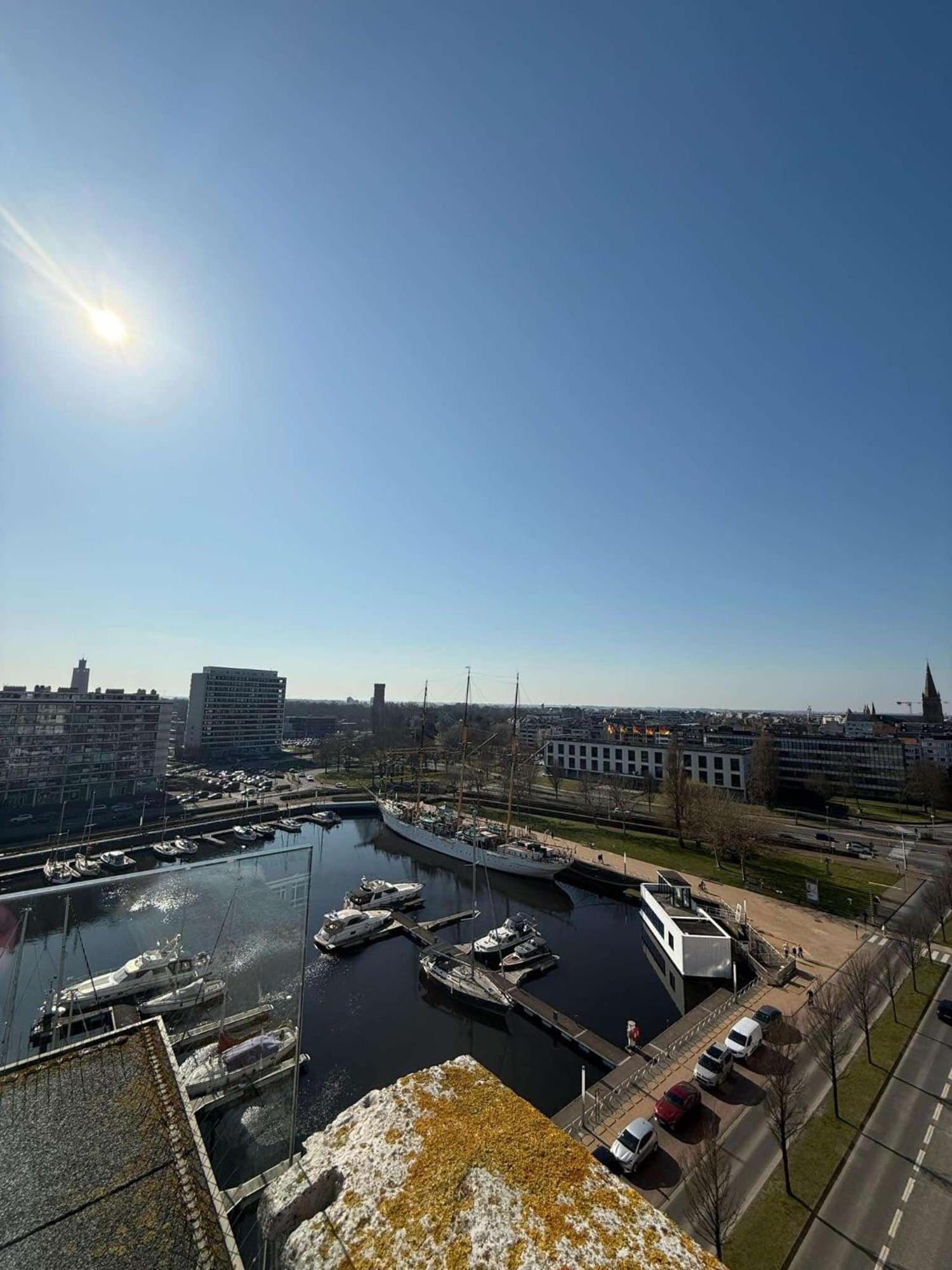 Penthouse Residentie Mercator,